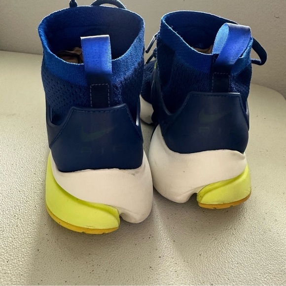 Nike Womens Air Presto Flyknit Ultra Running Shoe Deep Royal Blue Summit White 4 - Picture 6 of 8